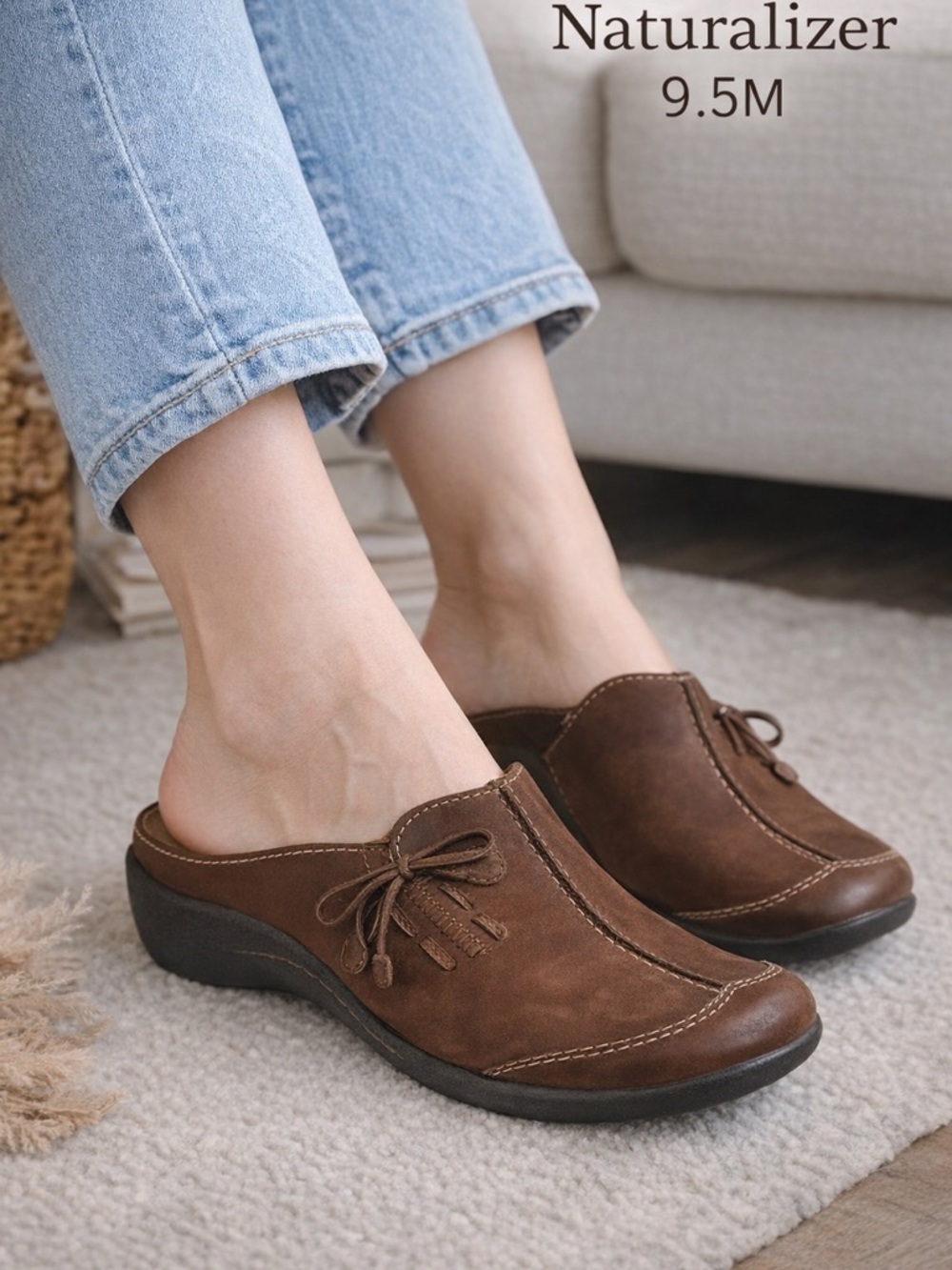 Naturalizer Fanner womens 9.5 Brown suede Mule Slip On Comfort Shoes minimalist
